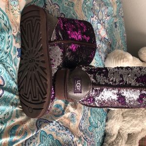 Women Short Cosmos Sequine